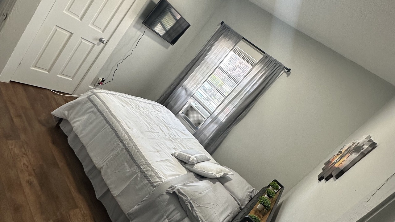 Photo of Bedroom in Central Business District