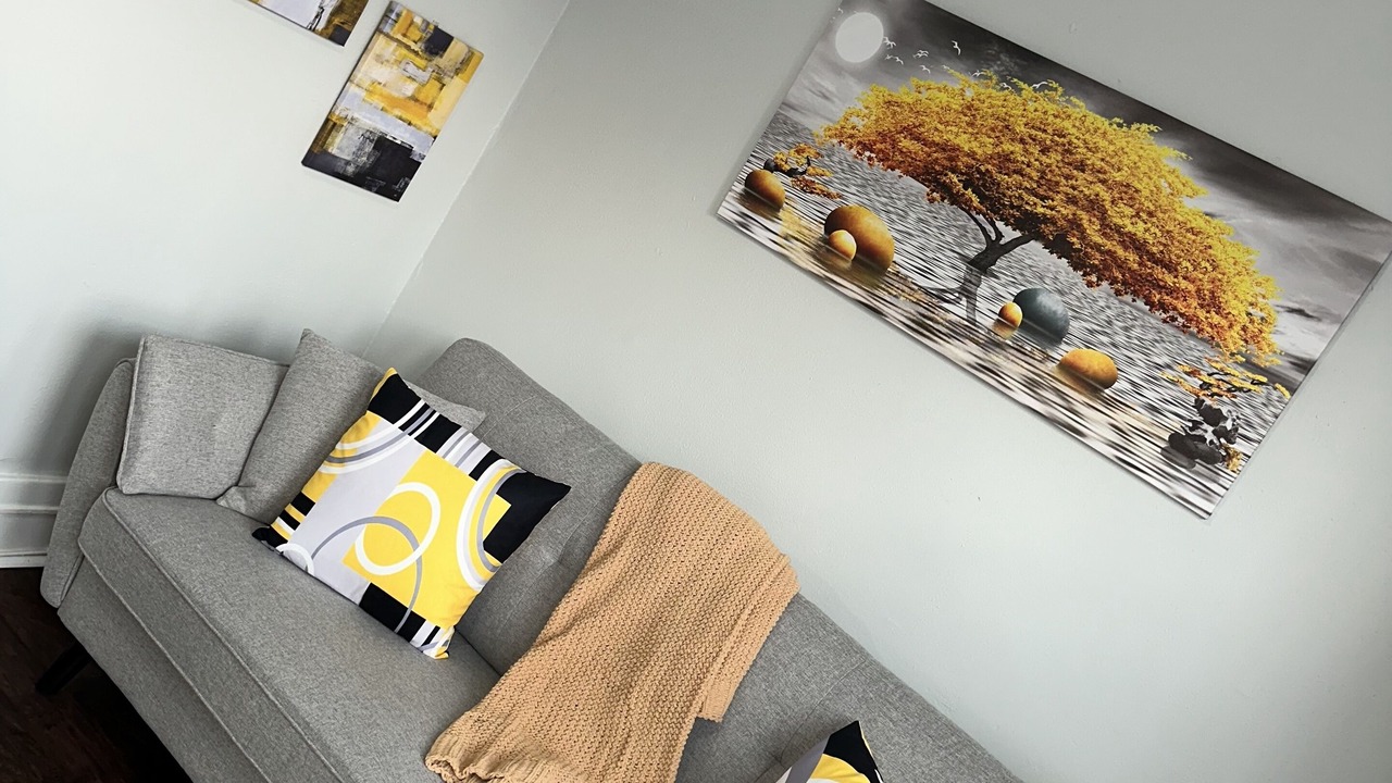 Photo of Livingroom in Central Business District