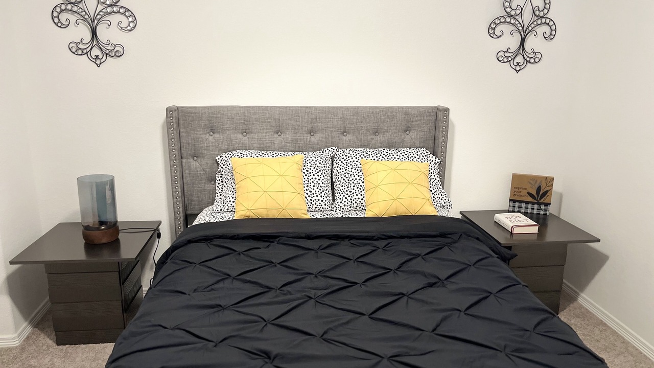 Photo of Bedroom in Porter