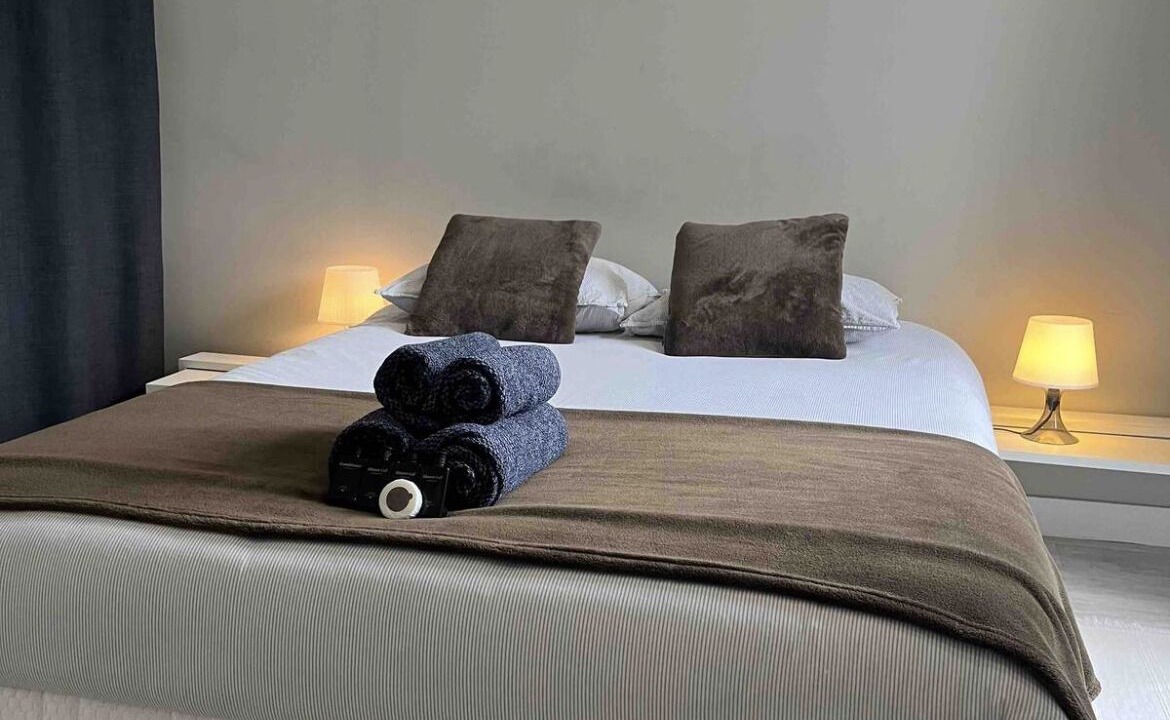 Photo of Bedroom in Lamorlaye