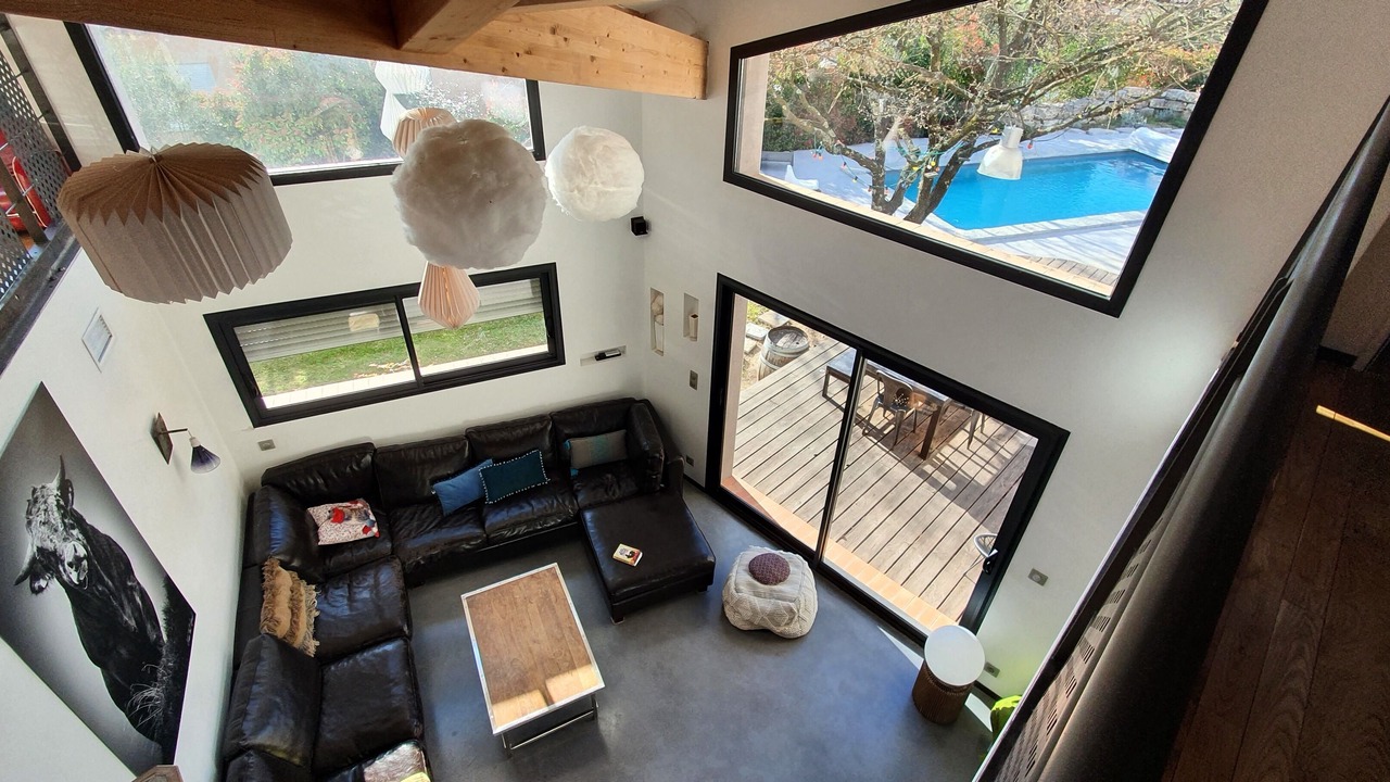 Photo of Livingroom in Saint-Martin-de-Londres