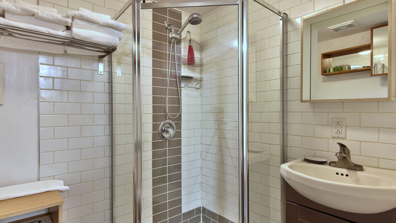 Photo of Bathroom in Chinatown