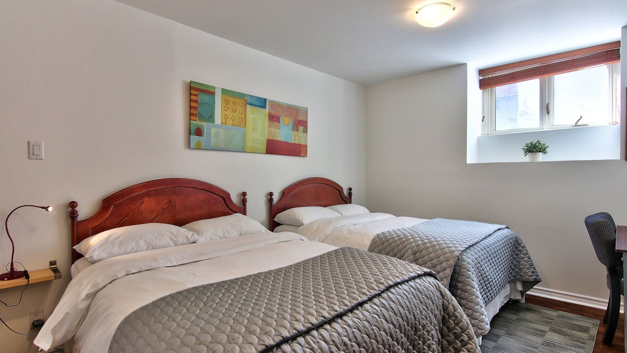 Photo of Bedroom in Chinatown