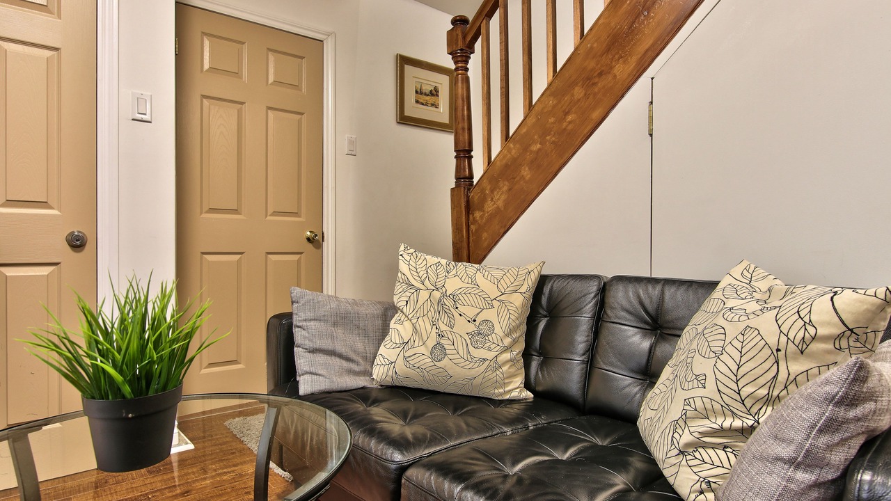 Photo of Livingroom in Chinatown