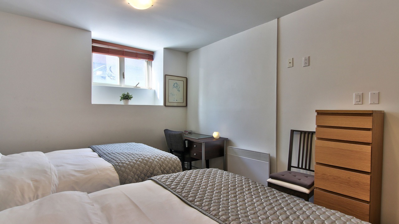Photo of Bedroom in Chinatown