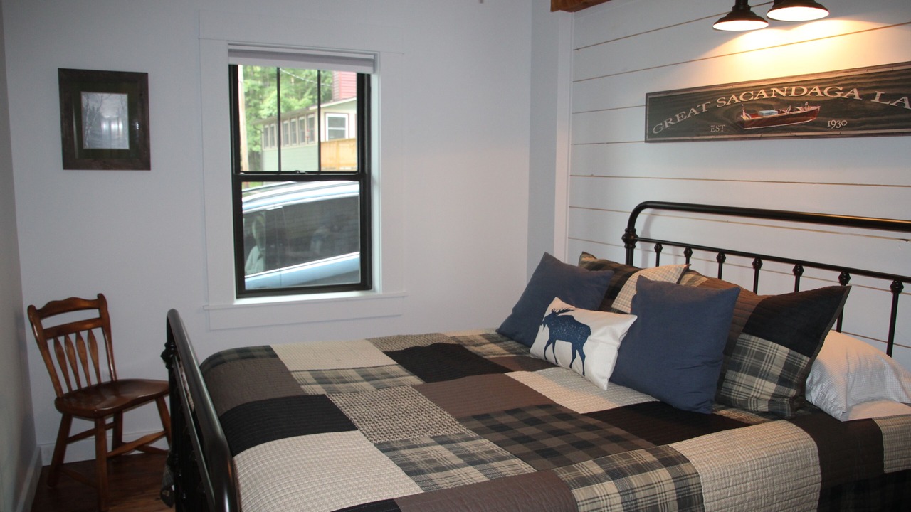 Photo of Bedroom in Day