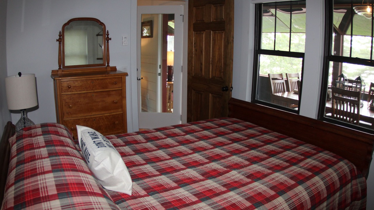 Photo of Bedroom in Day