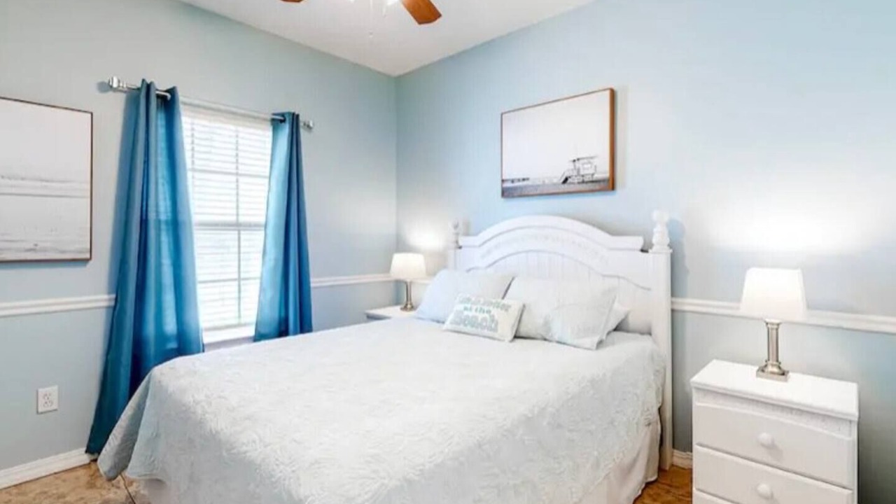 Photo of Bedroom in Orange Beach