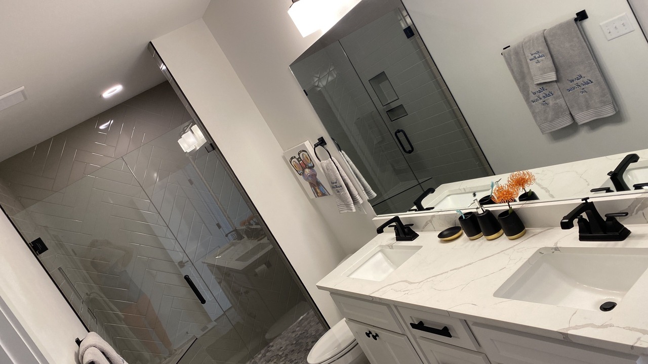 Photo of Bathroom in Mid America
