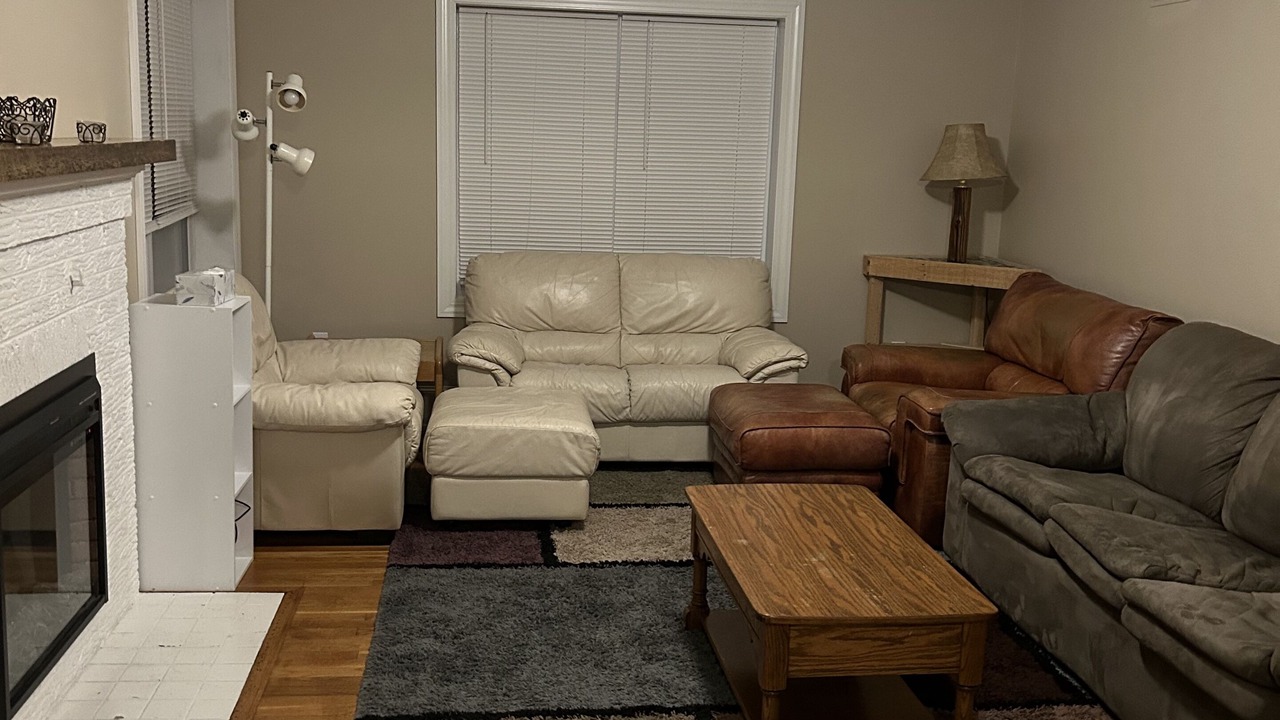 Photo of Livingroom in Fulton
