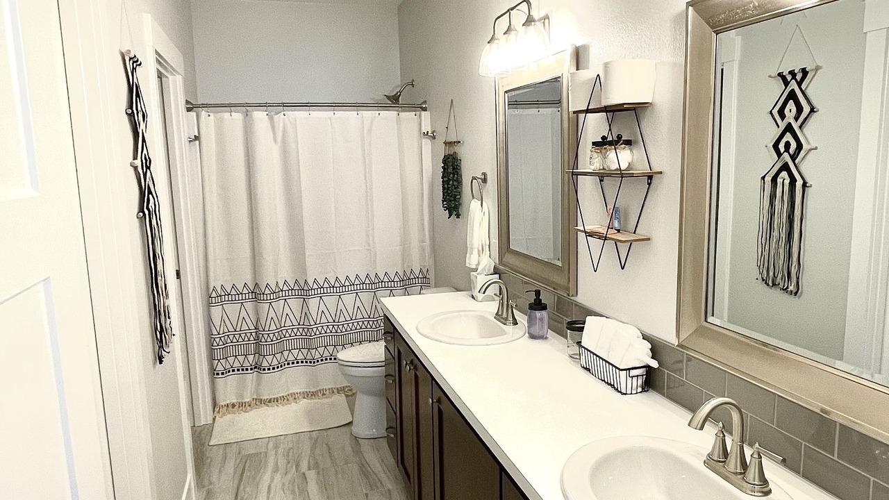 Photo of Bathroom in Prosser