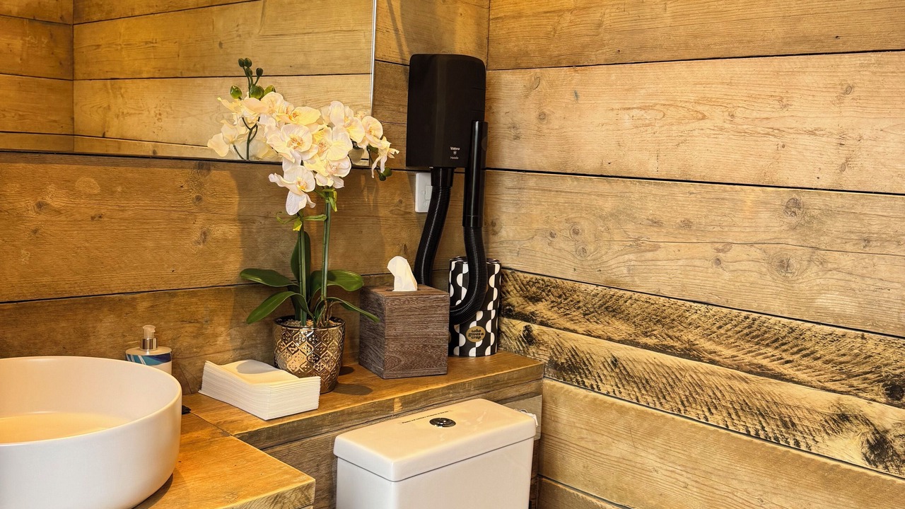 Photo of Bathroom in Mount