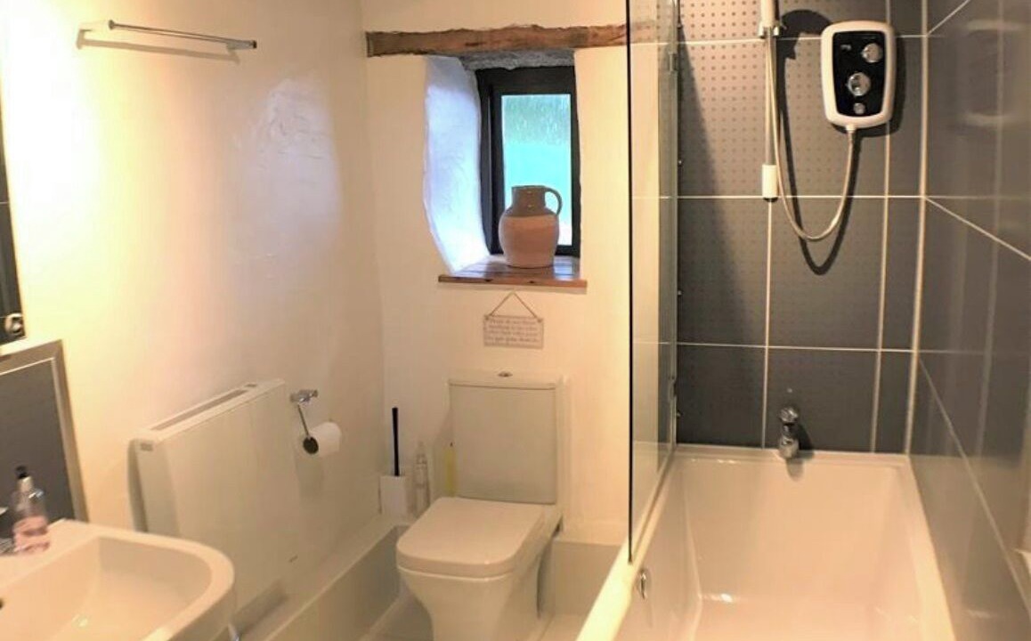 Photo of Bathroom in Mount