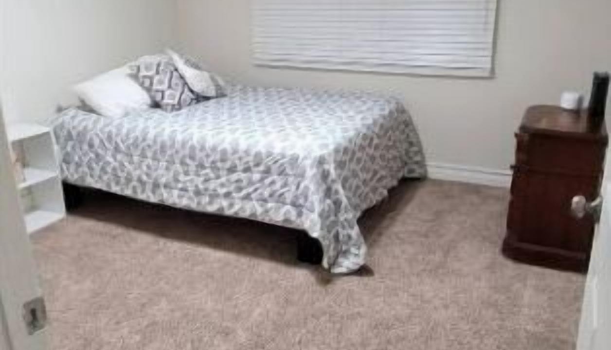 Photo of Bedroom in Victorville