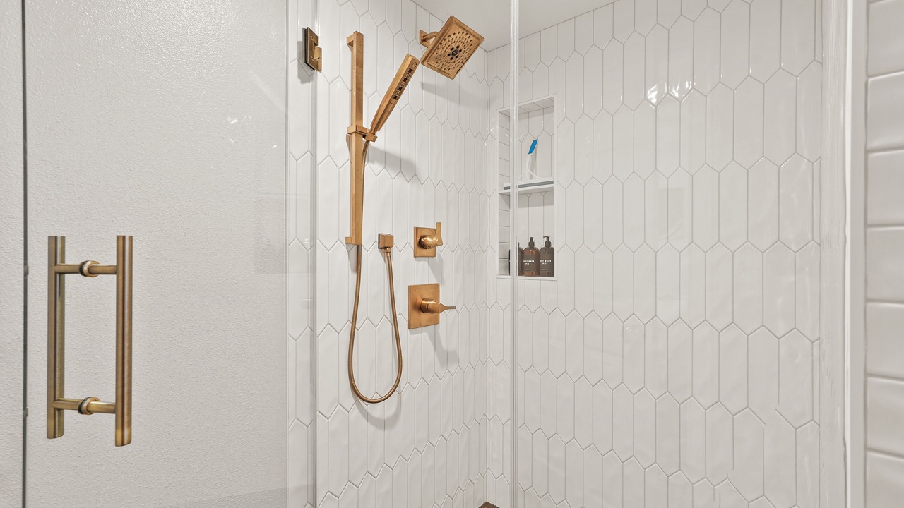 Photo of Bathroom in South Mission Beach