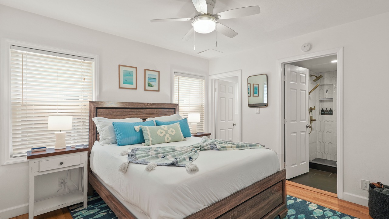 Photo of Bedroom in South Mission Beach