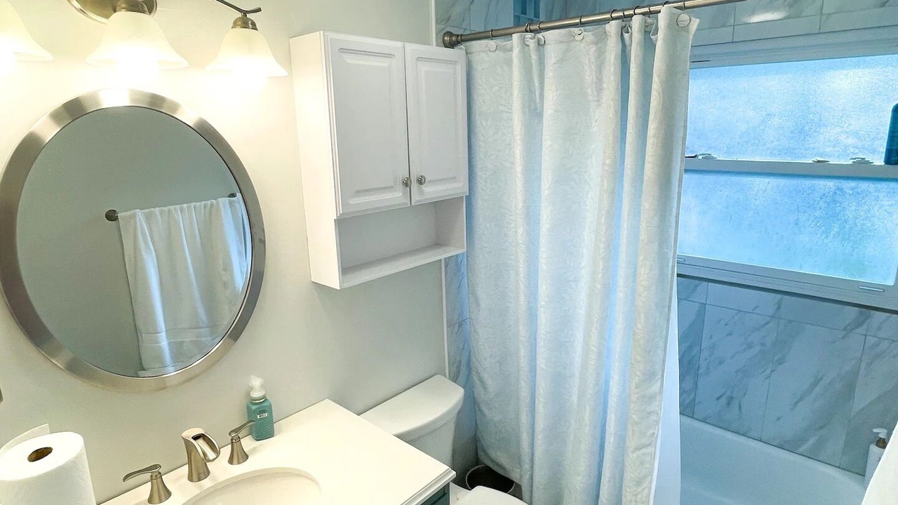 Photo of Bathroom in River Ridge