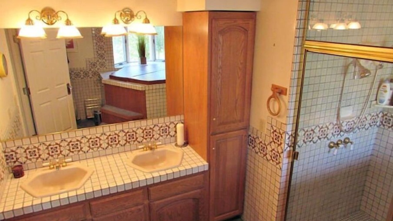 Photo of Bathroom in Markleeville