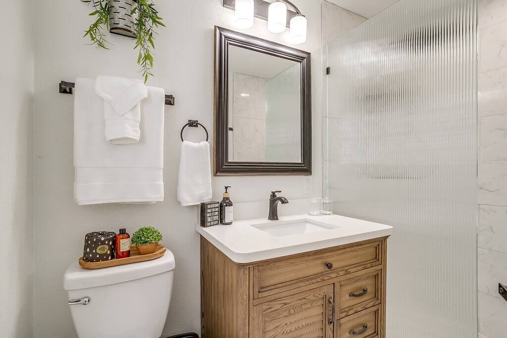 Photo of Bathroom in Granbury