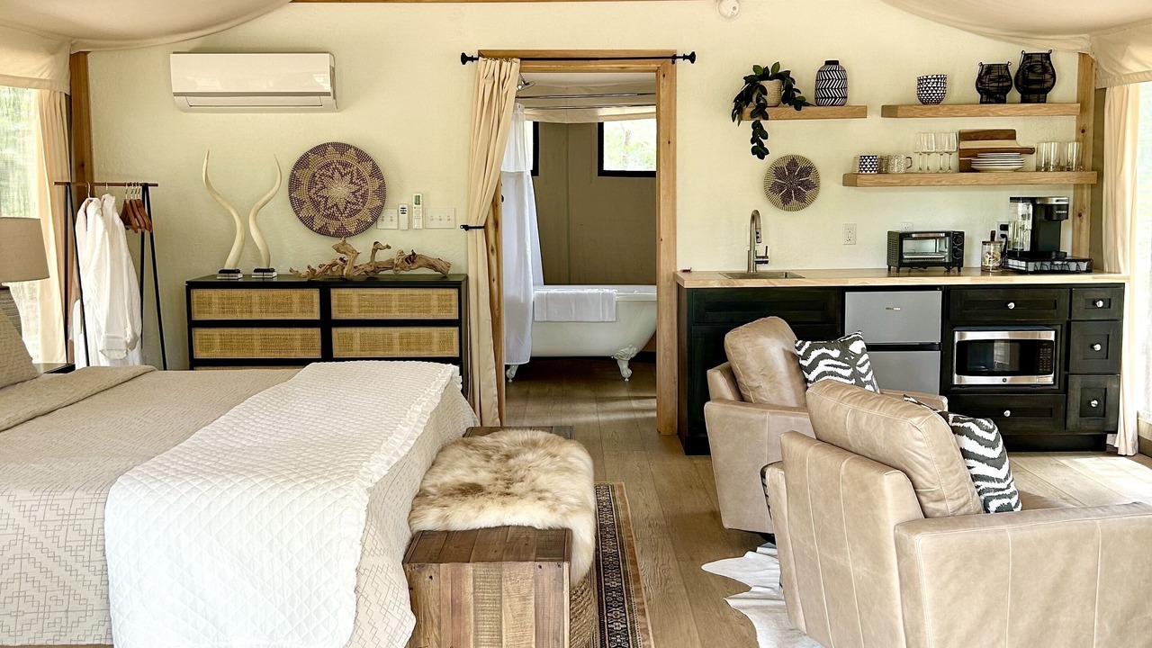 Photo of Bedroom in La Grange
