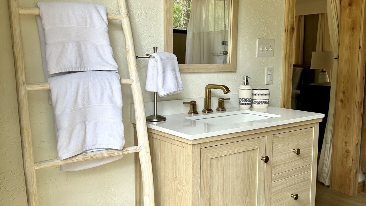 Photo of Bathroom in La Grange