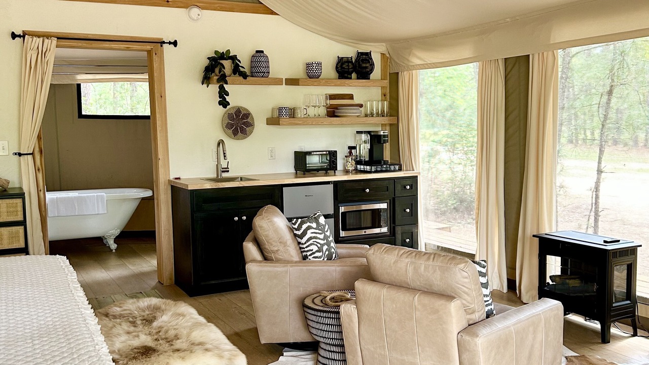 Photo of Bedroom in La Grange