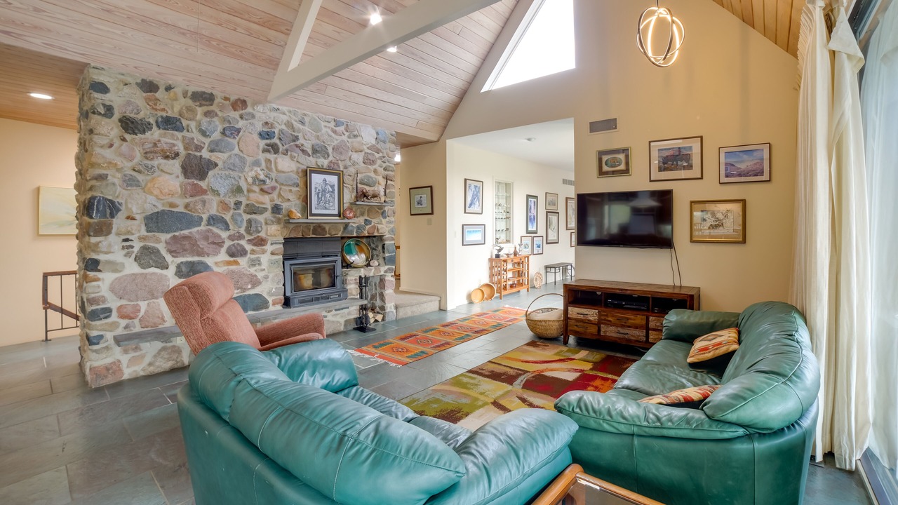 Photo of Livingroom in Donaldson