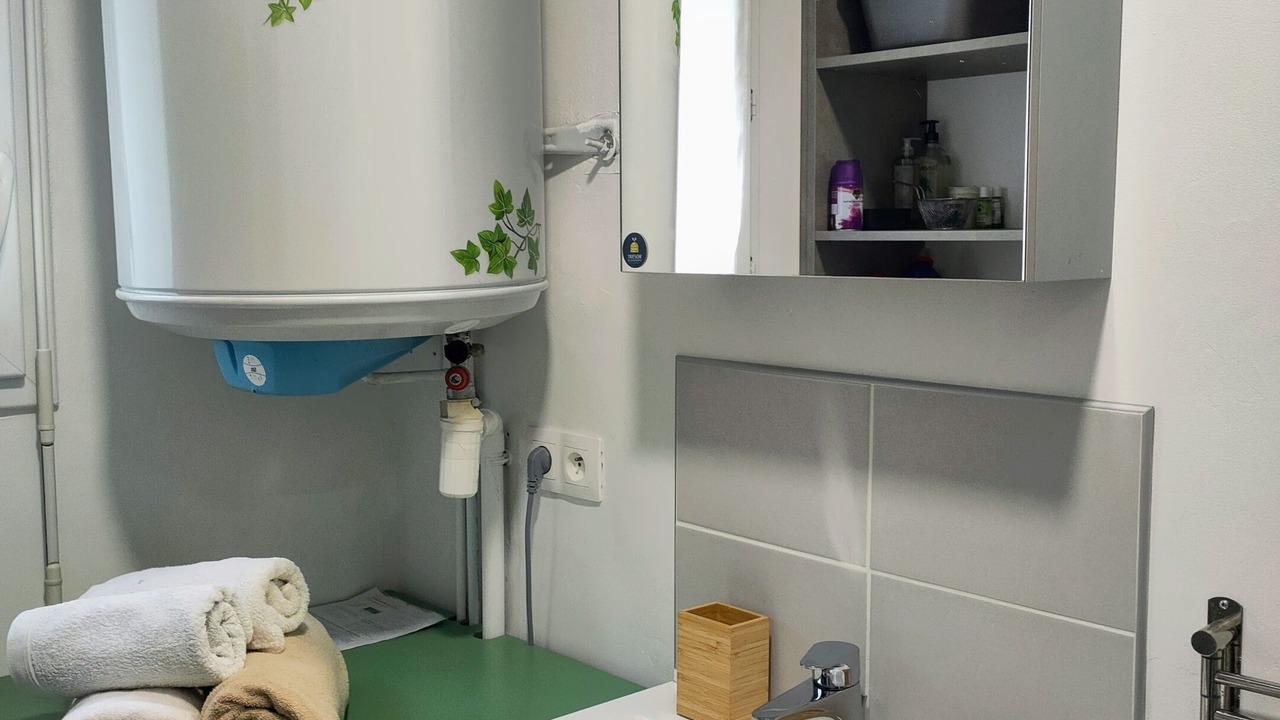 Photo of Bathroom in Beaurains