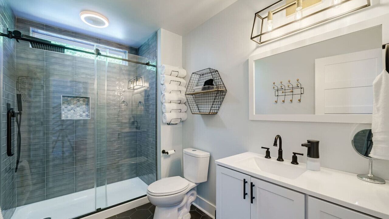 Photo of Bathroom in Dahlonega