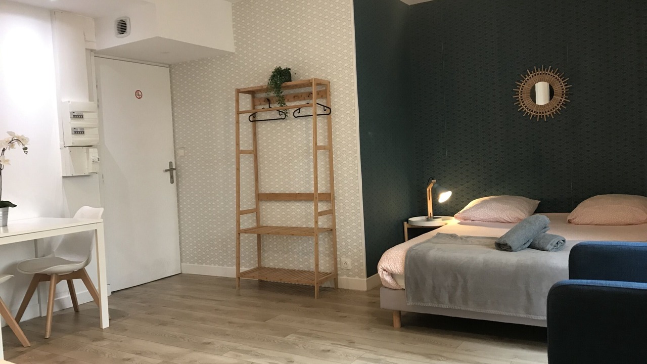 Photo of Bedroom in Downtown