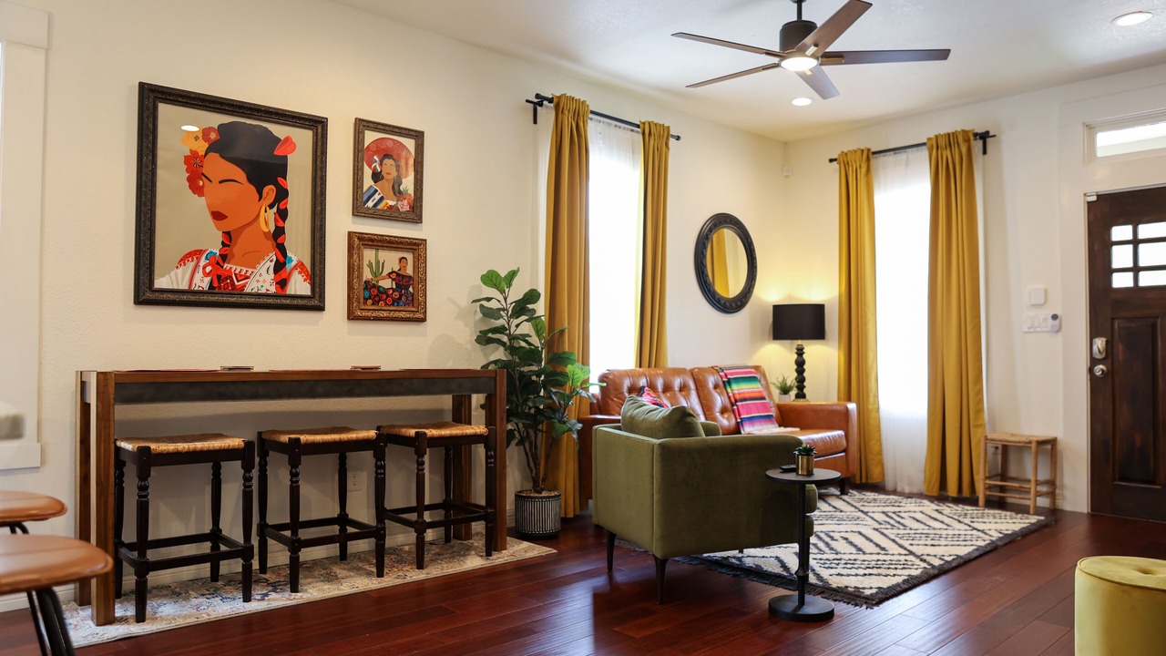 Photo of Livingroom in Nevada Street