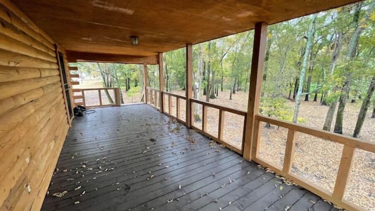Photo of Patio Balcony in De Valls Bluff