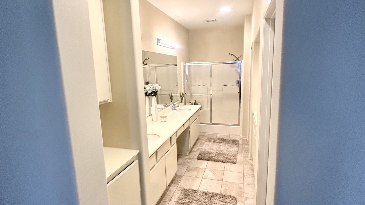 Photo of Bathroom in Northwood Point