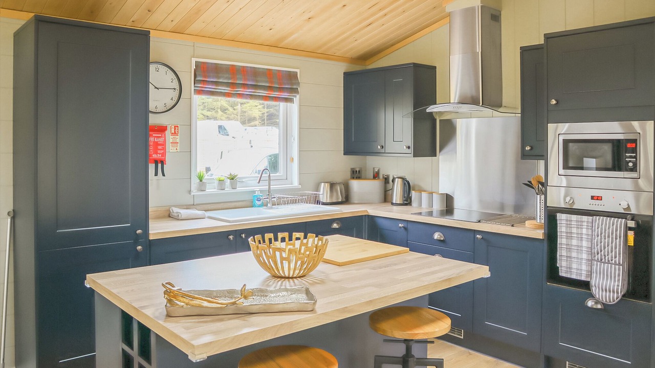 Photo of Others in Lauder