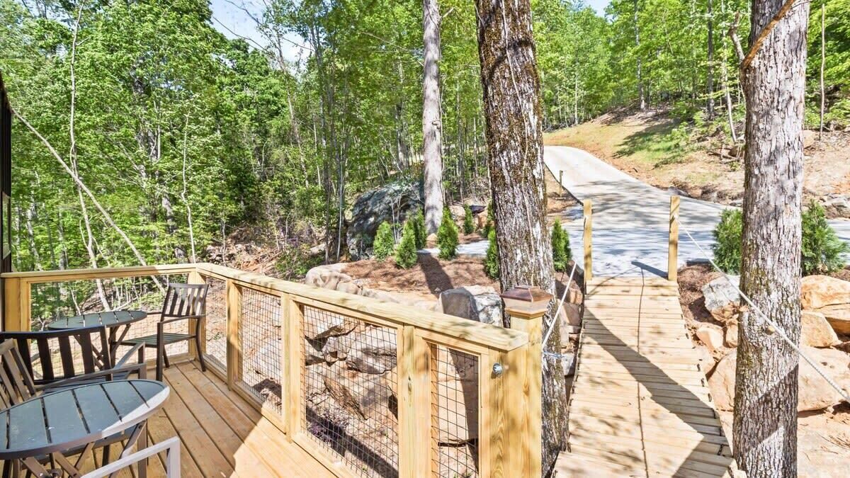 Photo of Outdoor in Lupton City