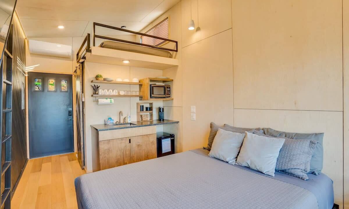 Photo of Bedroom in Lupton City