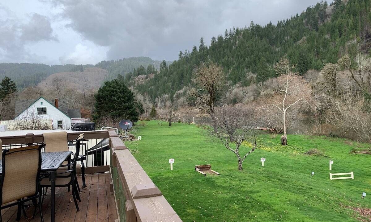 Photo of Outdoor in Mapleton