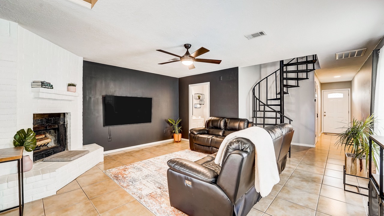 Photo of Livingroom in Humble