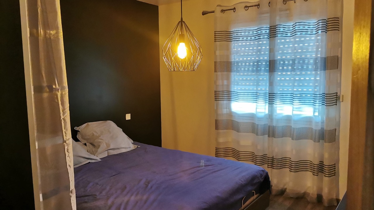 Photo of Bedroom in Abeilhan