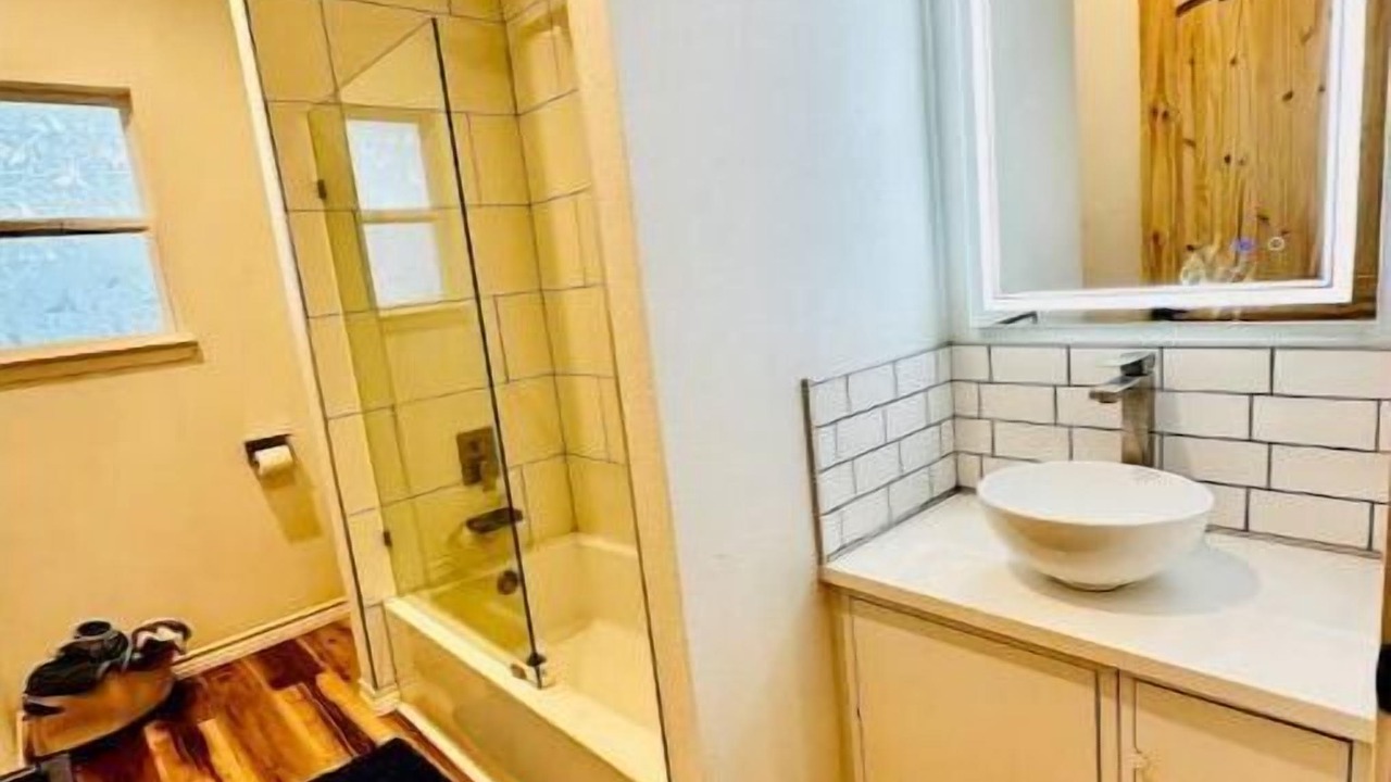 Photo of Bathroom in San Marcos