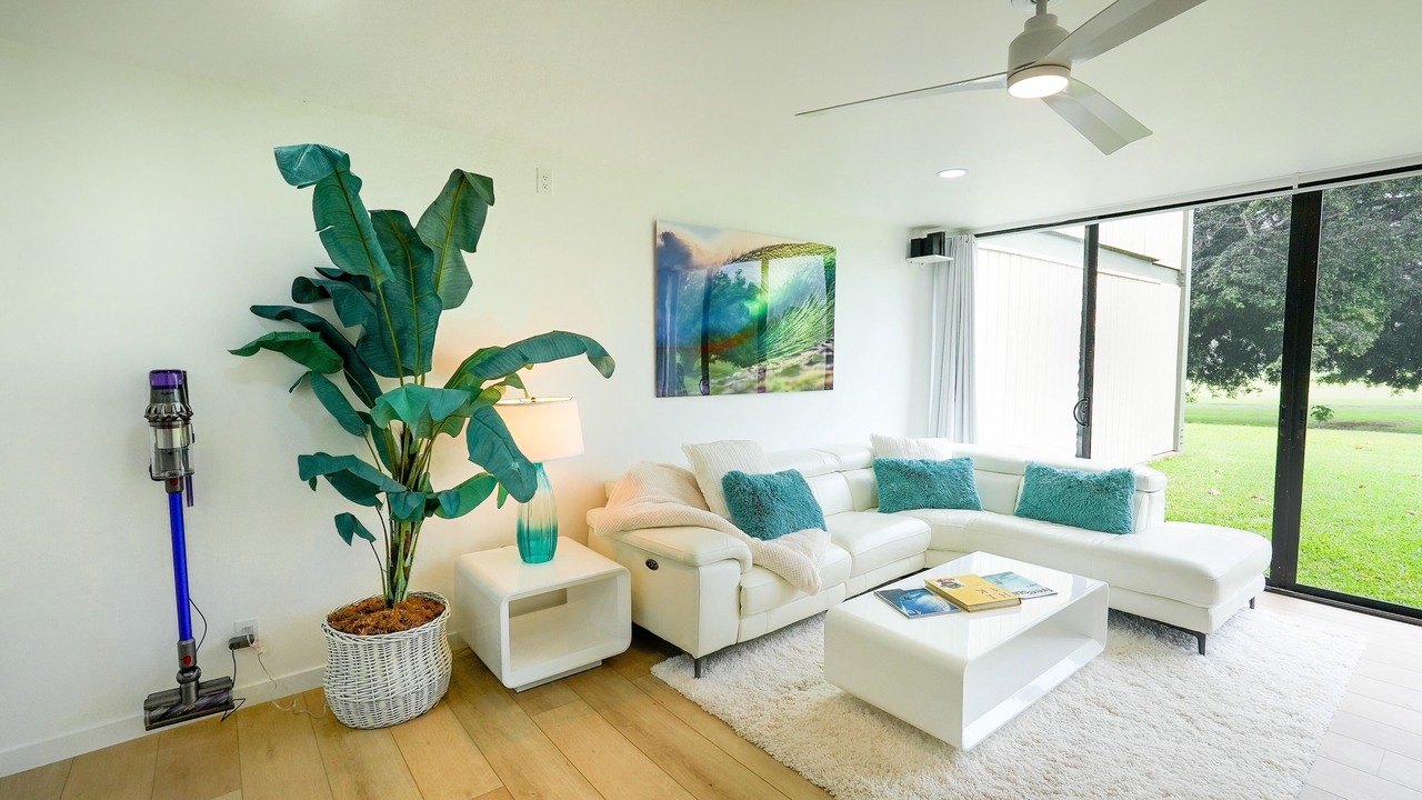 Photo of Livingroom in Kahuku