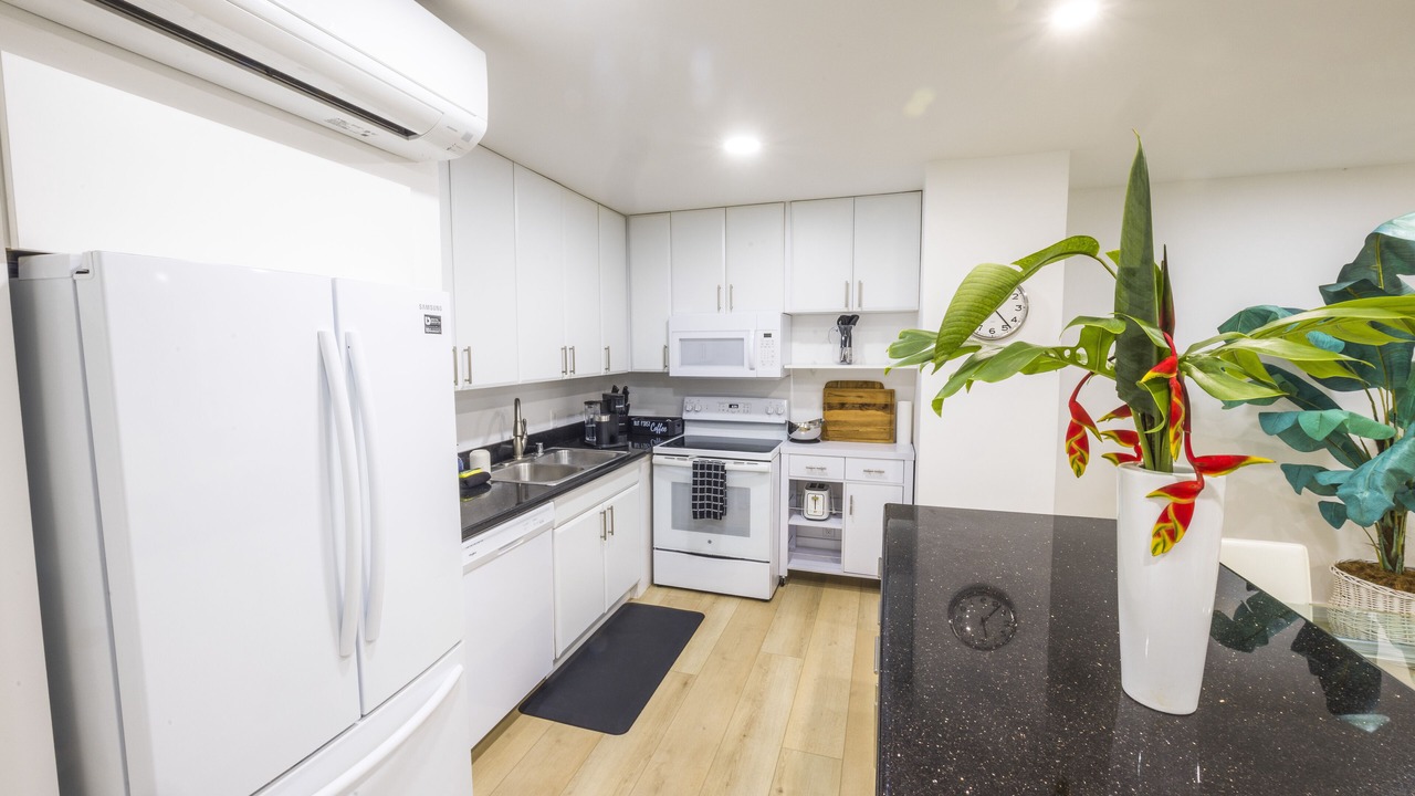 Photo of Kitchen in Kahuku