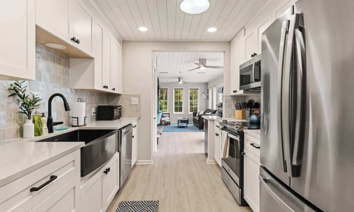 Photo of Kitchen in Jekyll Island
