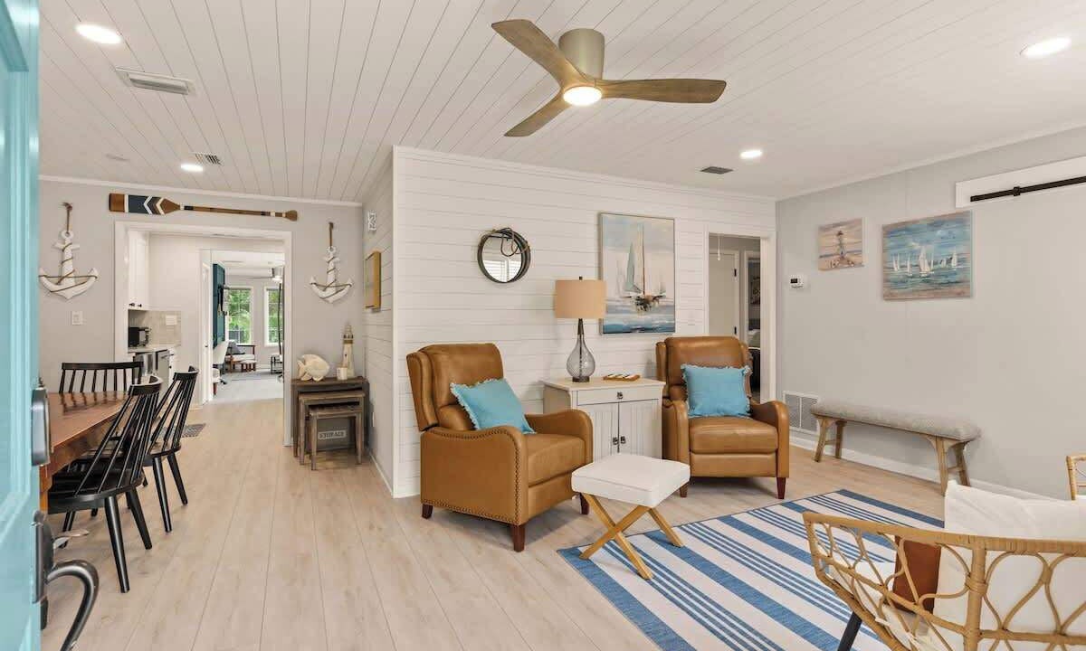 Photo of Livingroom in Jekyll Island