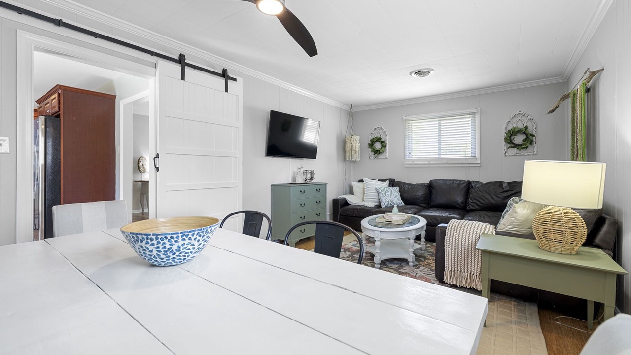 Photo of Livingroom in Northwest