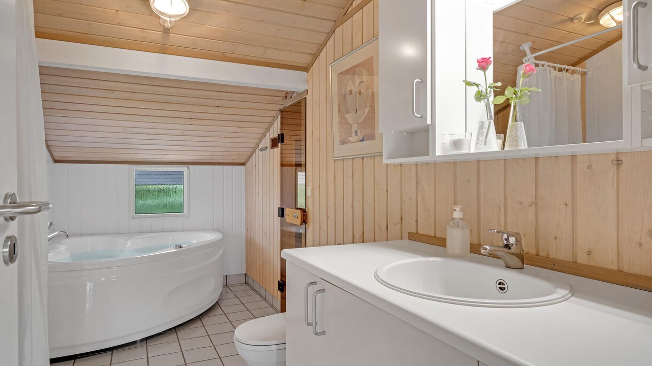 Photo of Bathroom in Allingabro