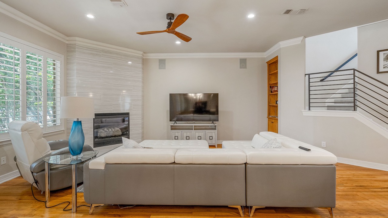 Photo of Livingroom in Old East Dallas