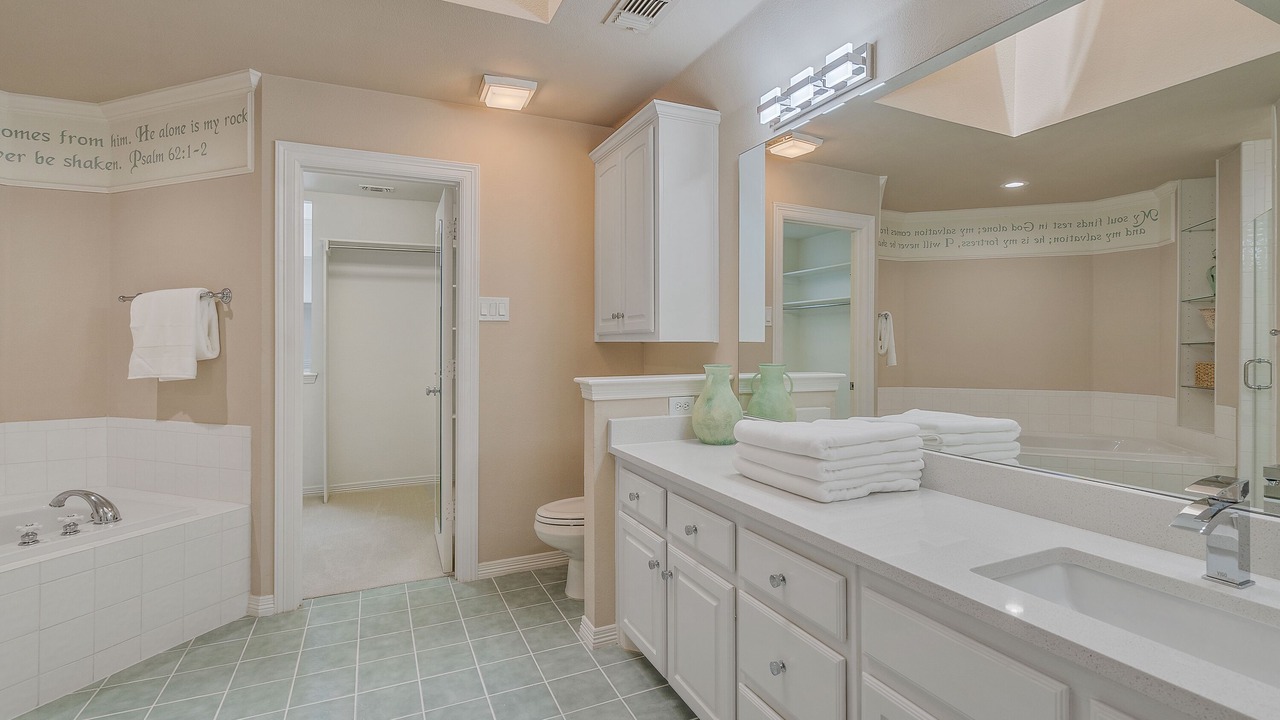 Photo of Bathroom in Old East Dallas