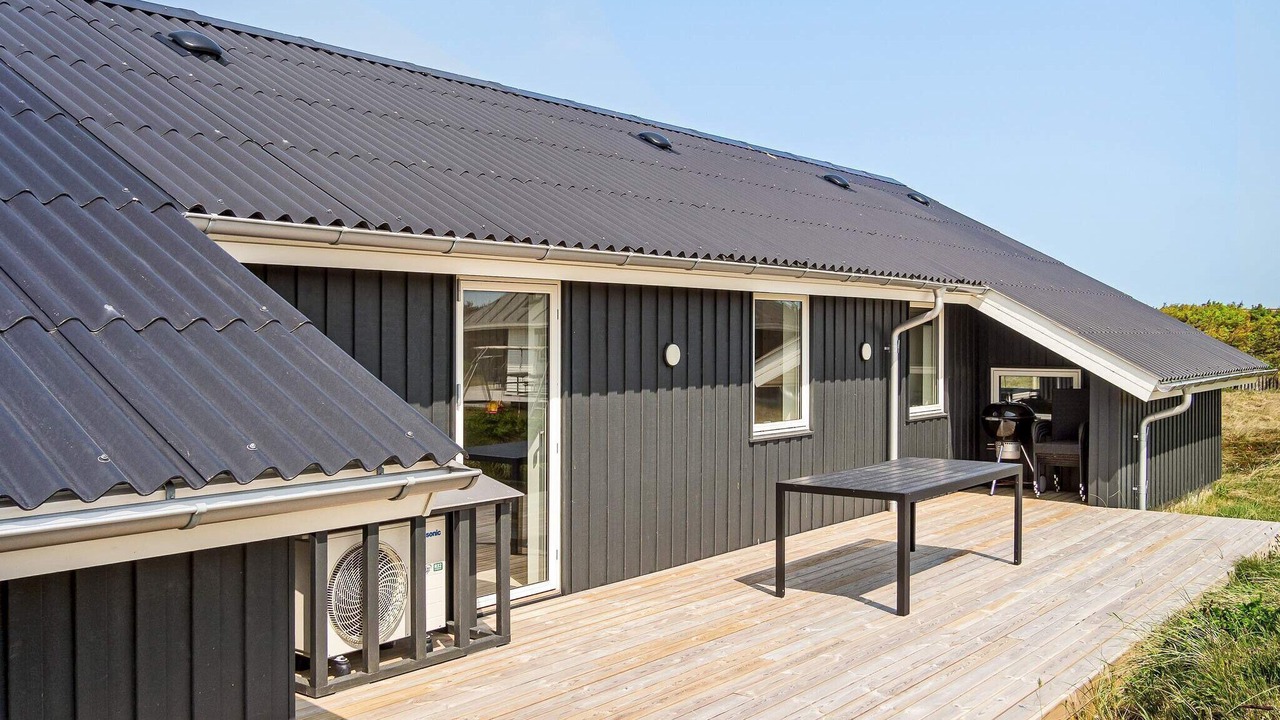 Photo of Outdoor in Vrist Strand