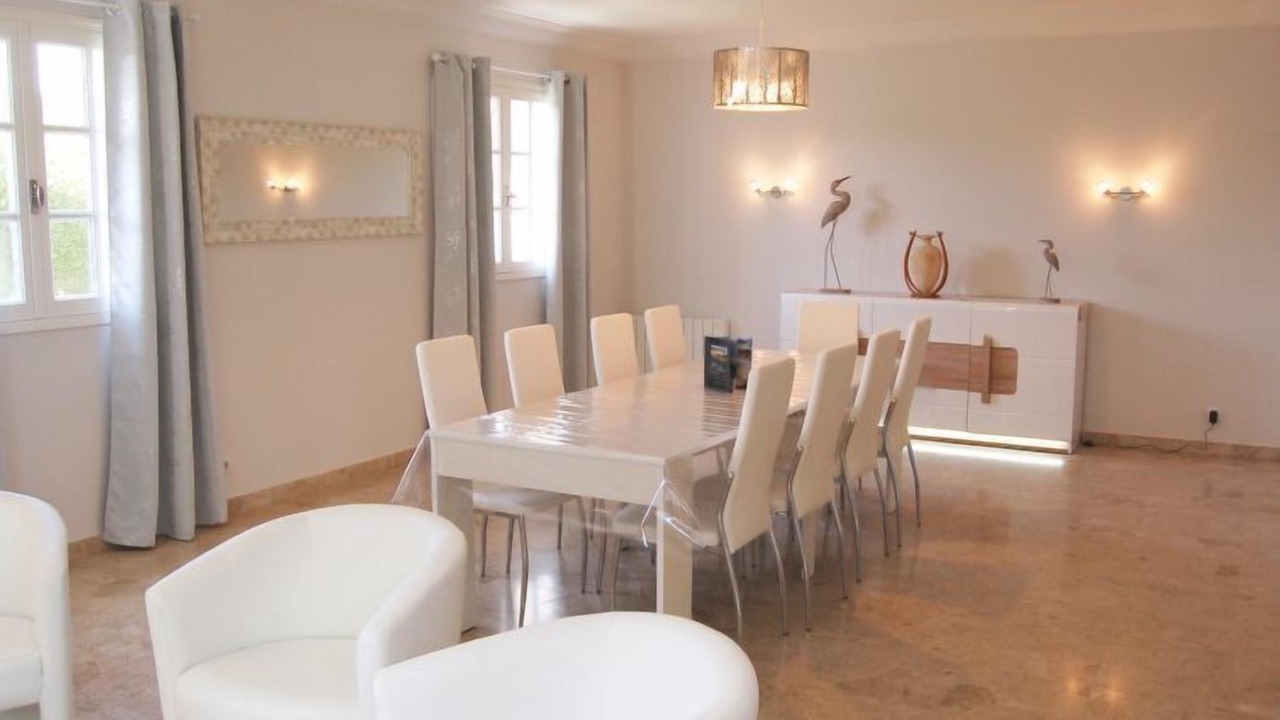 Photo of Bedroom in Saint-Jouan-des-Guerets